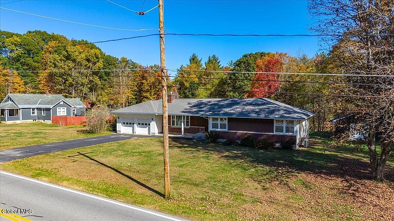 3rd image of 385 Locust Grove Road