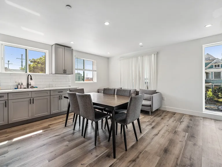 1270 Rolland Curtis Pl — Photo 6