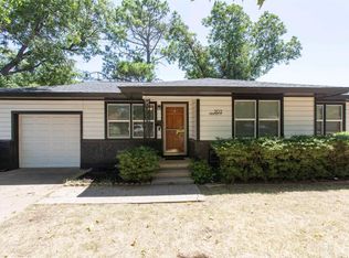 203 Mimosa Dr, Burkburnett, TX 76354