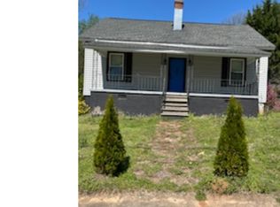 204 Woodside Cir, Simpsonville, SC 29681