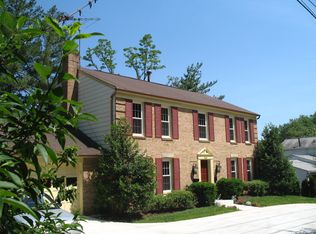 9205 Fernwood Rd, Bethesda, MD 20817