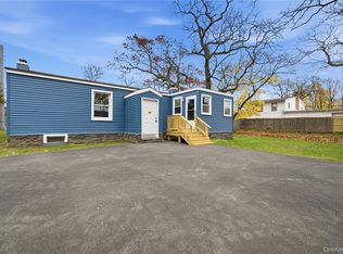 700 Hallock Avenue, Port Jefferson Station, NY 11776