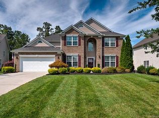 1002 Jeweled Crown Ct, Indian Trail, NC 28079