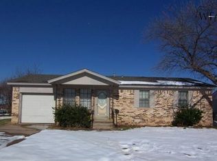 2 Bandera Cir, Wichita Falls, TX 76302