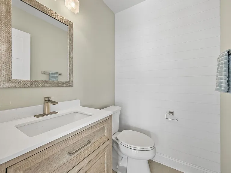 5831 Box Canyon Rd — Photo 20