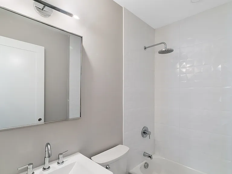 68 Lubec St #1B — Photo 5
