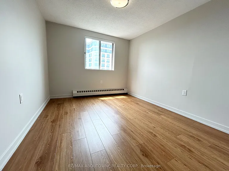82 Millside Dr #1110 — Photo 11
