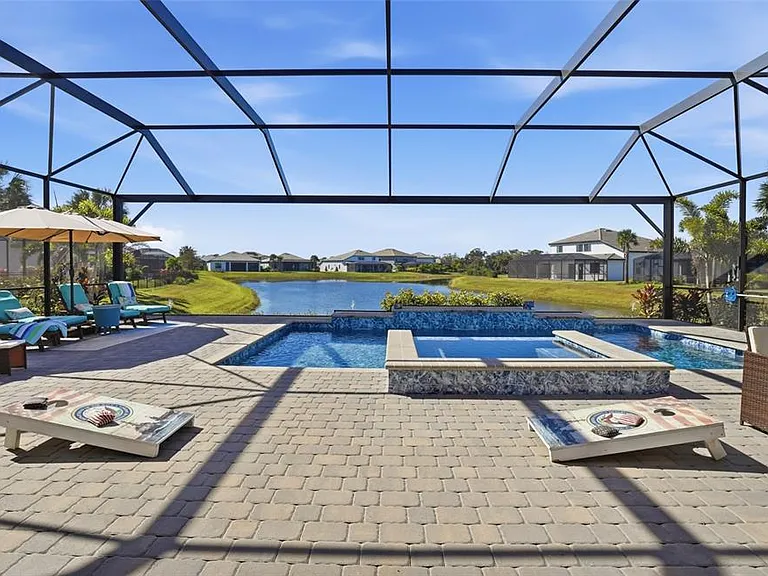 Pebble Ridge Dr — Photo 20