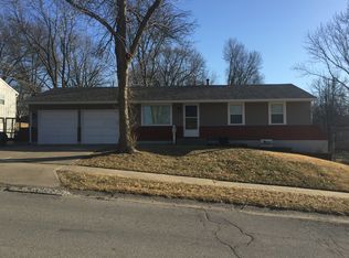 19015 E Ponca Dr, Independence, MO 64056