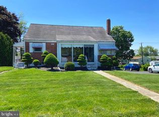 938 Whitner Rd, Reading, PA 19605