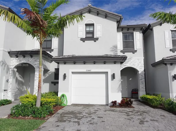 20441 NW 4th Ct, Miami Gardens, FL 33169