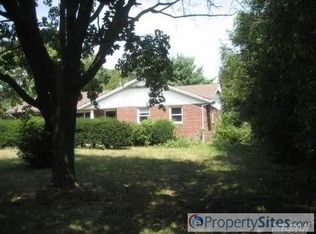 163 Beaver Dam Rd, Brookhaven, NY 11719