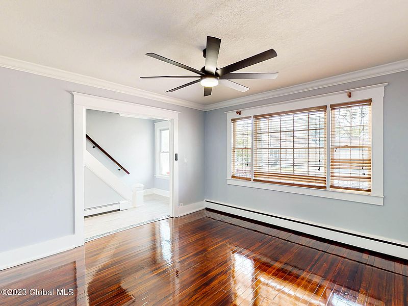 4th image of 2213 Guilderland Avenue