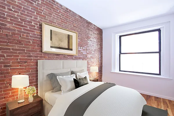 Rented by R New York | media 7