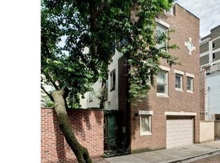 226 S Bonsall St, Philadelphia, PA 19103