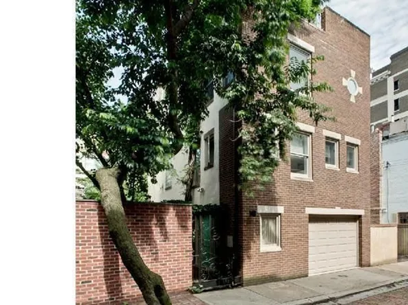 226 S Bonsall St, Philadelphia, PA 19103