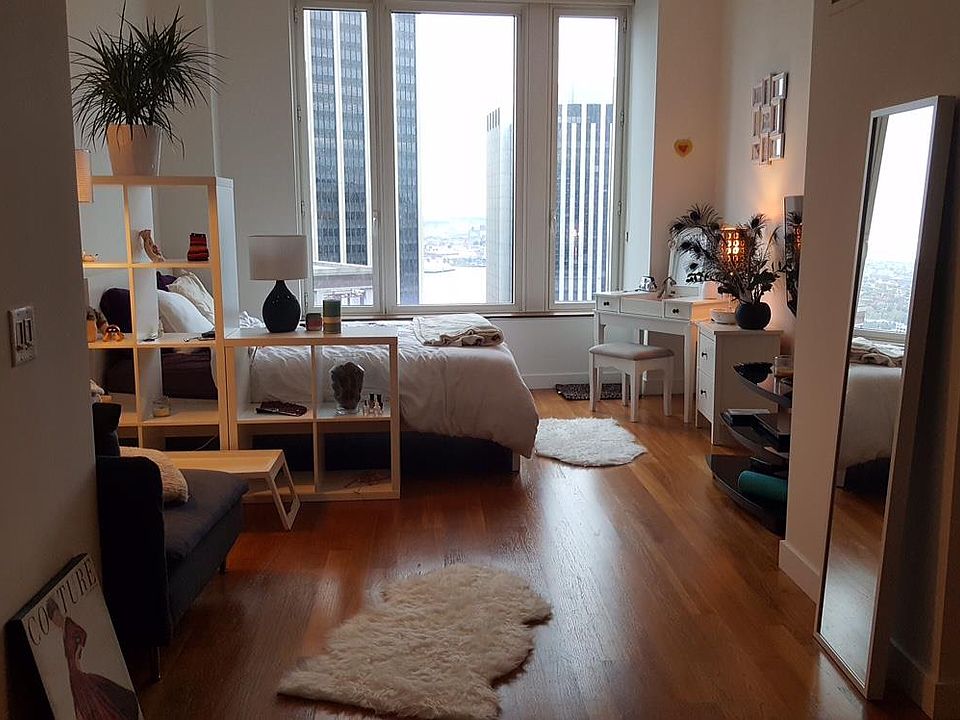 1st image of 15 William St APT 39C