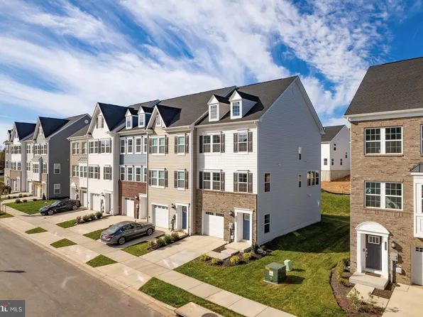 1247 Greylock Ln, Frederick, MD 21702