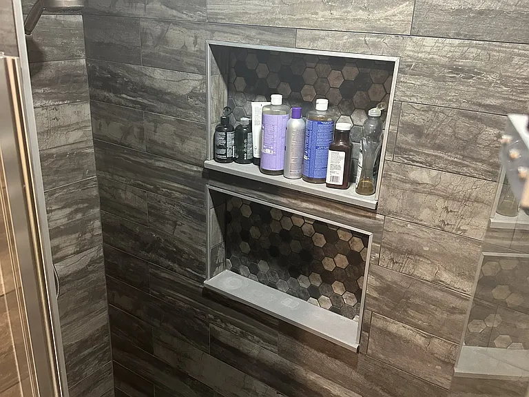 Master Bedroom Shower (big with dual shower head!)