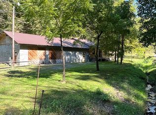 2344 Striker Fork Rd, Chapmanville, WV 25508