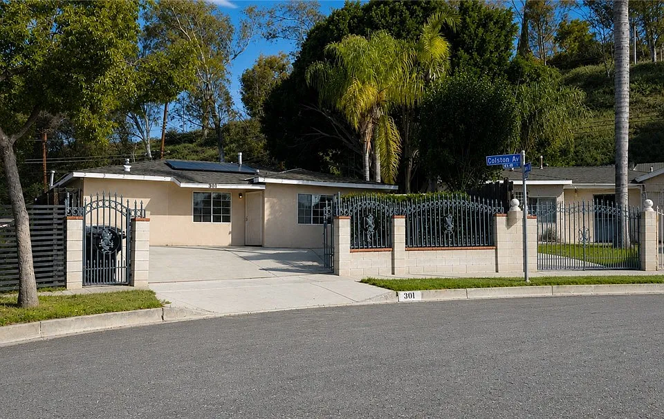 301 Colston Ave