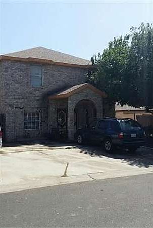 2nd image of 203 Tulip Cir
