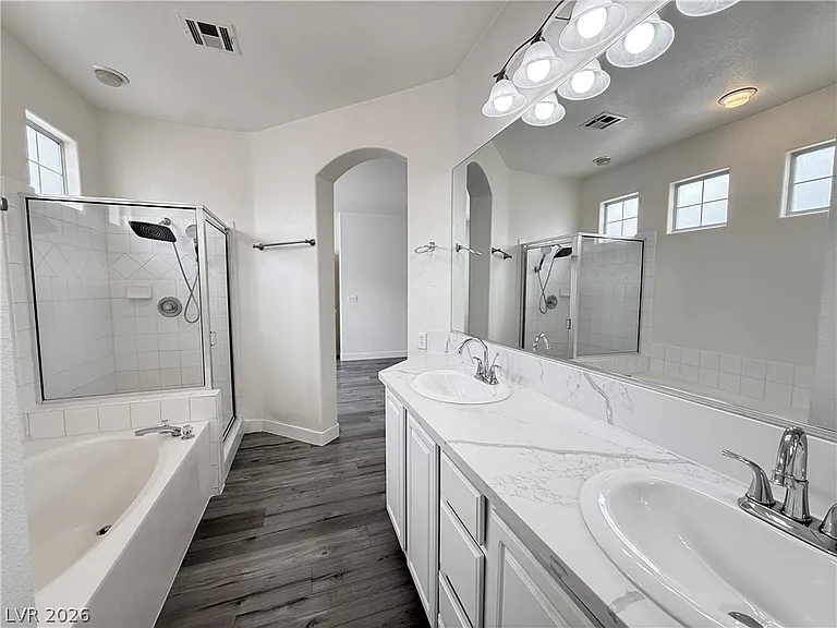 8034 Arcadian Ln — Photo 14