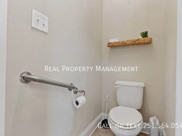 152 Heritage Cir — Photo 22