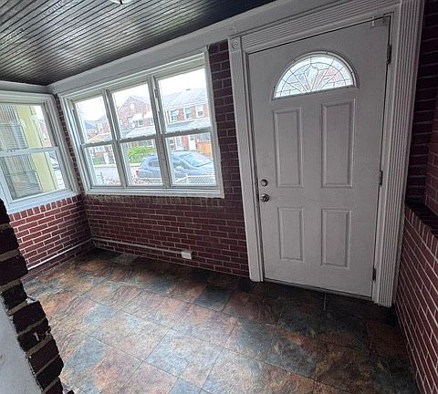 2nd image of 410 Maple Ln