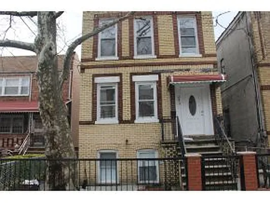 Sold by Omnycor Realty Corp. | media 1