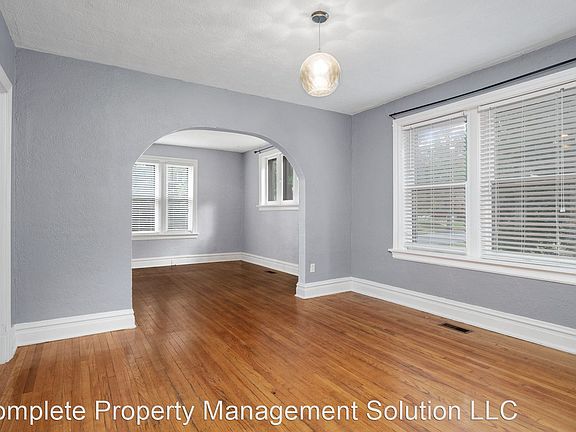 5th image of 7229 Dartmouth Ave
