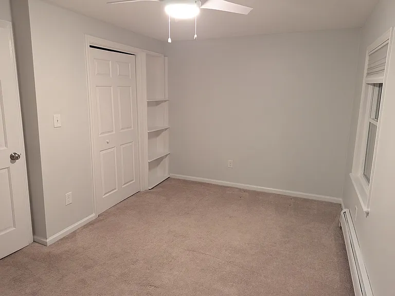 156 W Center St — Photo 12