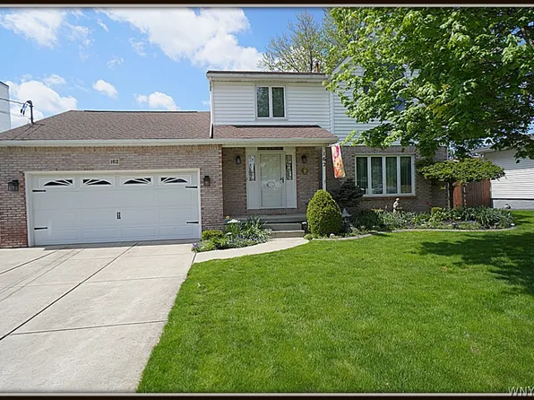 162 Angle Rd, West Seneca, NY 14224