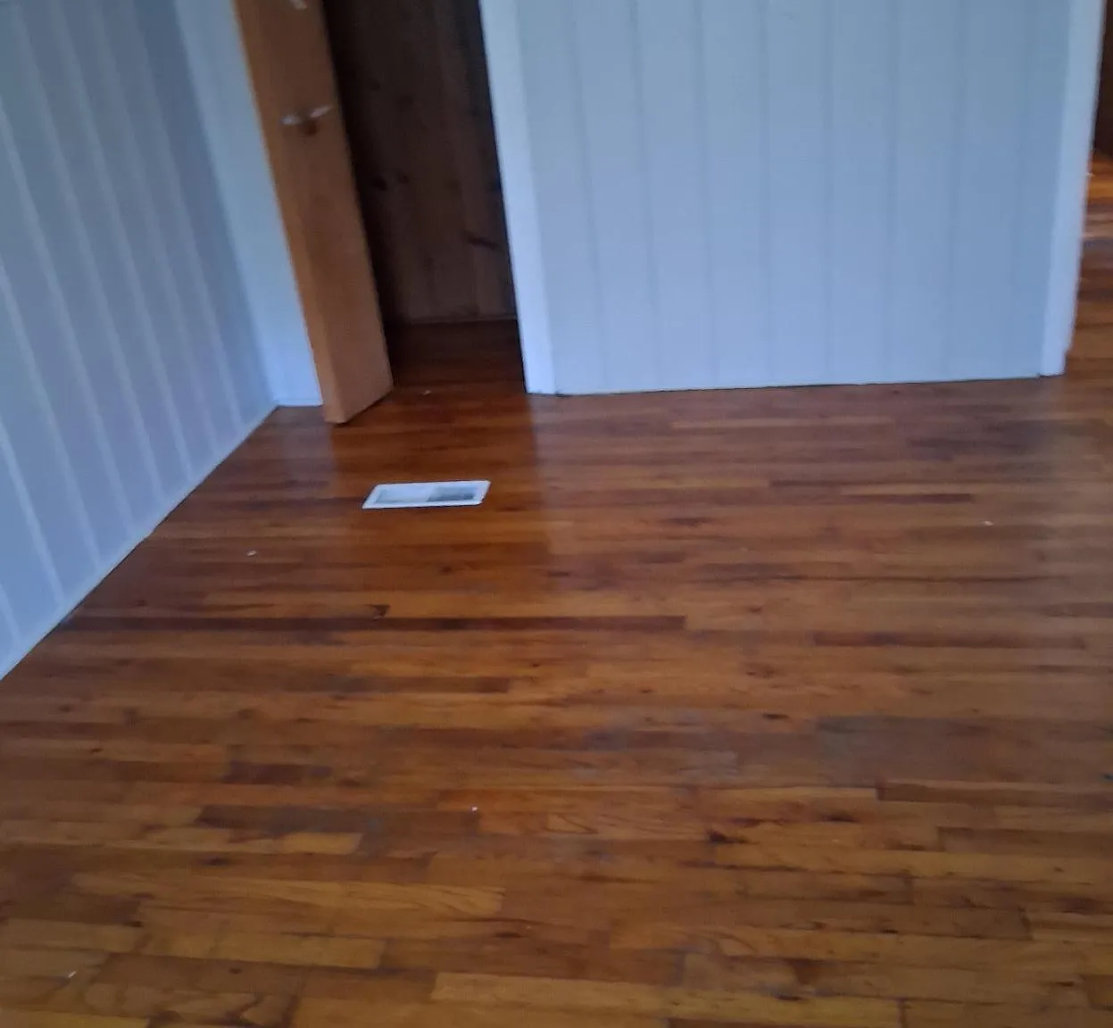 3 bed, 920 sqft, $1,350 — Photo 3