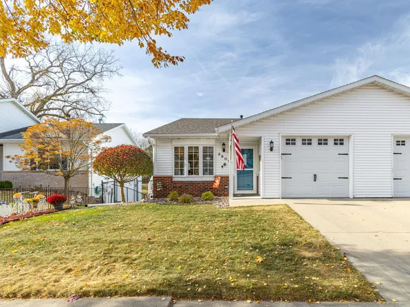 2807 Northern Valley Dr NE, Rochester, MN 55906