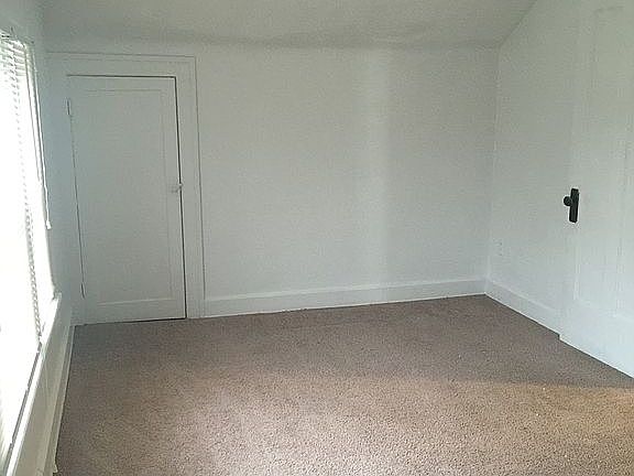 3rd floor bedroom