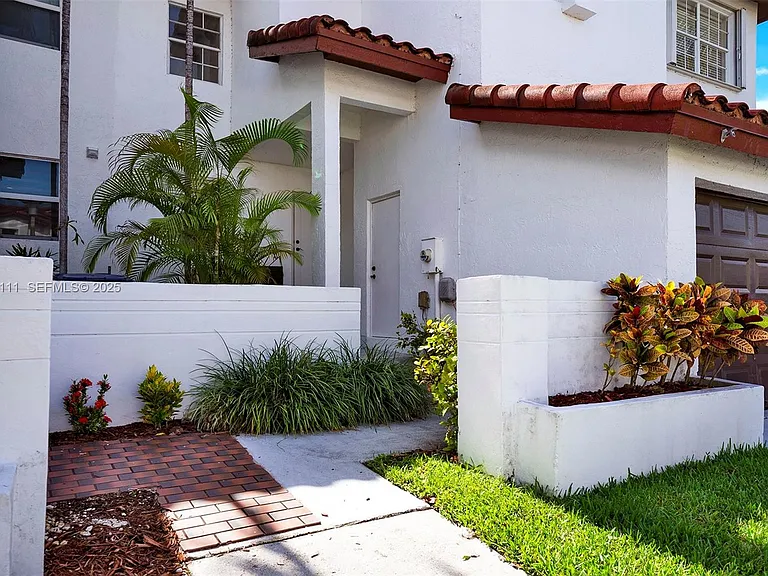 20985 SW 84th Ave — Photo 9