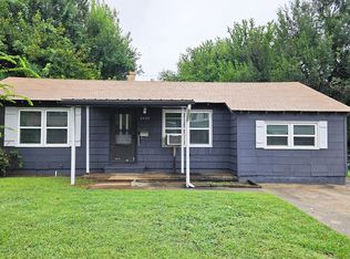 3425 Brookside Dr, Midwest City, OK 73110