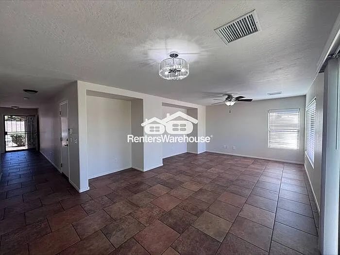 29314 N 24th Ln — Photo 5