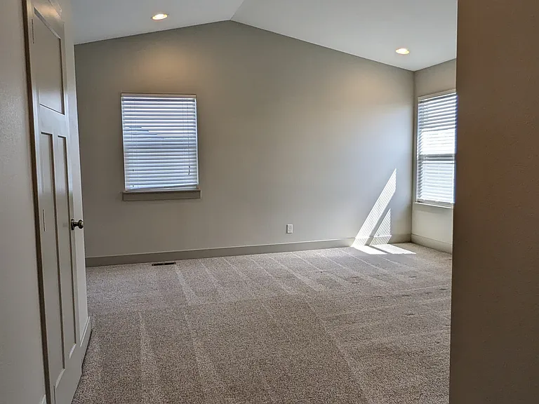 913 Columbine Ave — Photo 26