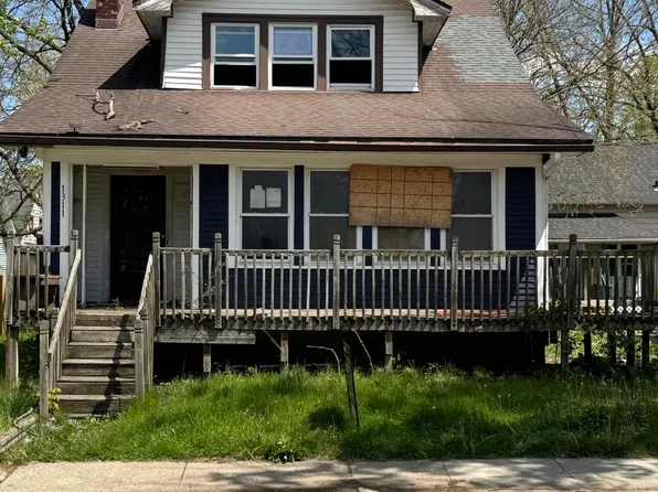 1311 James St, Kalamazoo, MI 49001