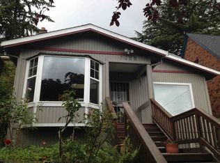 7055 19th Ave NE, Seattle, WA 98115