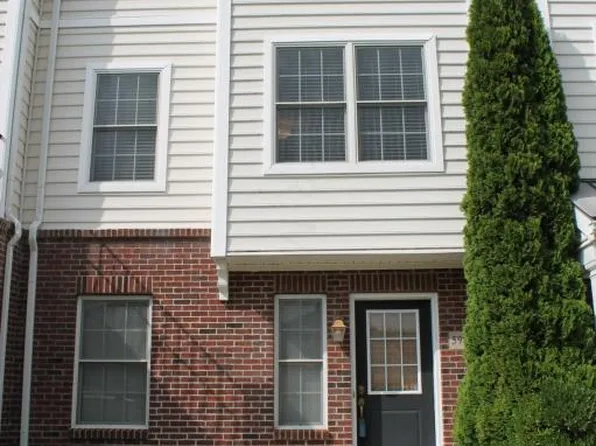 5986 Turnwood Dr, Westerville, OH 43081