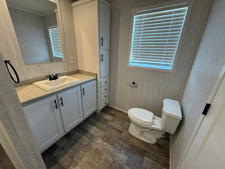 1703 Cambridge Ct — Photo 7
