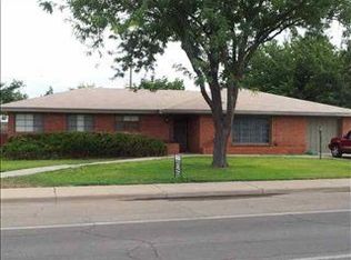 614 W Hobbs St, Roswell, NM 88203