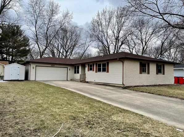 2319 Butternut Ct, Champaign, IL 61821