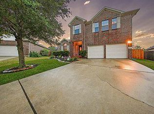 4 Summer View Ct, Conroe, TX 77303