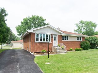 5470 W 86th St, Burbank, IL