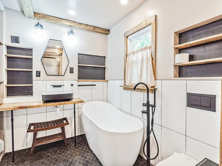 4819 Bexley Dr — Photo 24