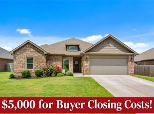 1025 Tracey Ln, Pea Ridge, AR 72751